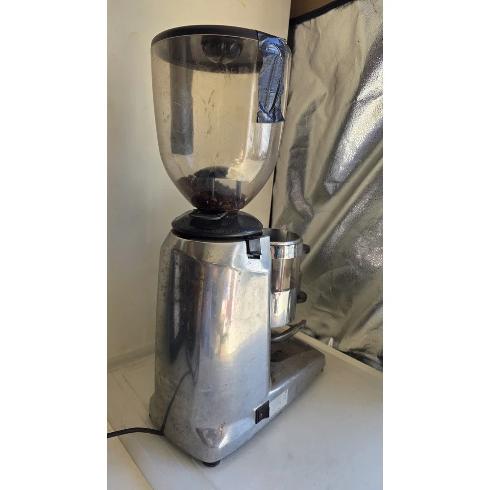 Compact - Barista Espresso Grinder AS IS turn On